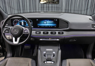 Подержанный автомобиль Mercedes-Benz GLE 2020 года (14 фото)