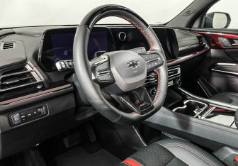 Подержанный автомобиль Chevrolet Traverse 2024 года (13 фото)