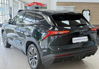 Подержанный автомобиль Jetour Dashing 2024 года (7 фото)
