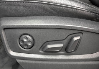 Подержанный автомобиль Audi Q5 2020 года (28 фото)