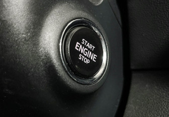 Подержанный автомобиль Skoda Karoq 2020 года (15 фото)