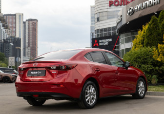 Подержанный автомобиль Mazda 3 Sedan 2014 года (4 фото)