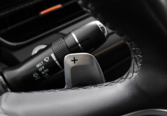 Подержанный автомобиль Omoda S5 GT 2023 года (14 фото)