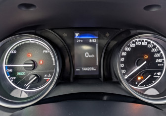 Подержанный автомобиль Toyota Camry Sedan 2022 года (16 фото)