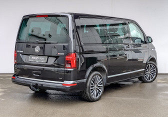 Подержанный автомобиль Volkswagen Multivan 2020 года (5 фото)