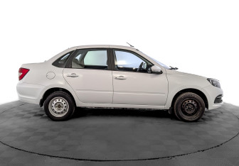 Подержанный автомобиль LADA (ВАЗ) Granta Sedan 2024 года (4 фото)
