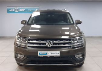 Подержанный автомобиль Volkswagen Teramont 2019 года (2 фото)