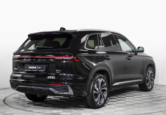 Подержанный автомобиль Geely Monjaro 2023 года (5 фото)