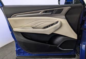 Подержанный автомобиль Haval F7x 2022 года (19 фото)