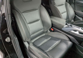 Подержанный автомобиль Geely Tugella 2023 года (22 фото)