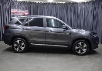 Подержанный автомобиль Changan CS75 2022 года (4 фото)
