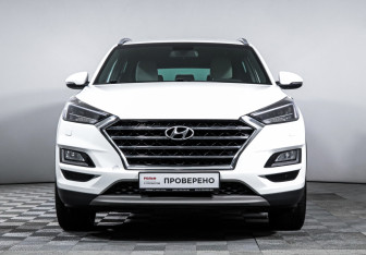 Подержанный автомобиль Hyundai Tucson 2019 года (2 фото)