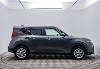 Подержанный автомобиль Kia Soul 2020 года (4 фото)