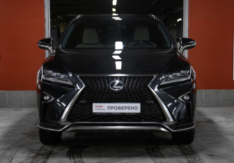 Подержанный автомобиль Lexus RX 2017 года (2 фото)