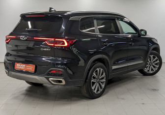 Подержанный автомобиль Chery Tiggo 8 2021 года (5 фото)