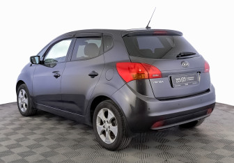 Подержанный автомобиль Kia Venga 2013 года (7 фото)