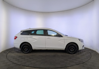 Подержанный автомобиль LADA (ВАЗ) Vesta Wagon 2020 года (4 фото)