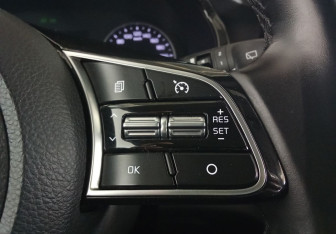 Подержанный автомобиль Kia Seltos 2021 года (16 фото)