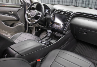 Подержанный автомобиль Hyundai Tucson 2022 года (11 фото)