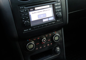 Подержанный автомобиль Nissan Qashqai 2010 года (11 фото)