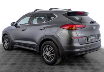 Подержанный автомобиль Hyundai Tucson 2019 года (7 фото)