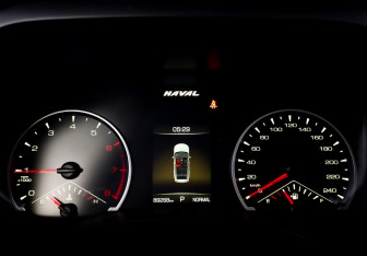 Подержанный автомобиль Haval Jolion 2023 года (13 фото)