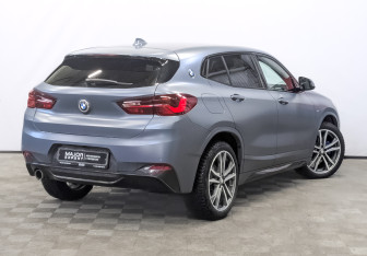 Подержанный автомобиль BMW X2 2021 года (5 фото)