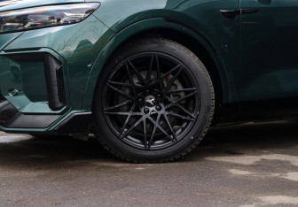 Подержанный автомобиль Voyah Free 2023 года (27 фото)