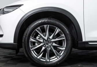 Подержанный автомобиль Mazda CX-8 2023 года (29 фото)