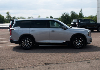 Подержанный автомобиль GAC GS8 2024 года (4 фото)