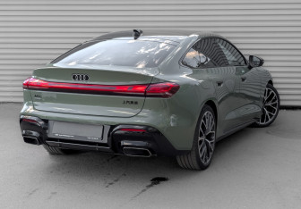 Новый Audi A5 Liftback 2026 (2 фото)