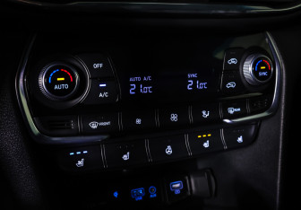 Подержанный автомобиль Hyundai Santa Fe 2020 года (19 фото)