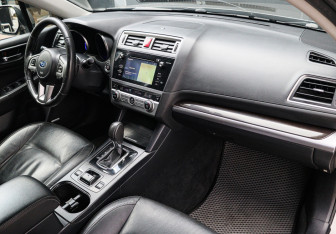 Подержанный автомобиль Subaru Outback Wagon 2016 года (7 фото)