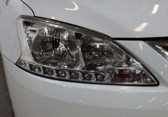 Подержанный автомобиль Nissan Sentra Sedan 2015 года (23 фото)