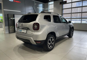 Подержанный автомобиль Renault Duster 2021 года (4 фото)