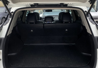 Подержанный автомобиль Nissan Murano Suv 2021 года (10 фото)