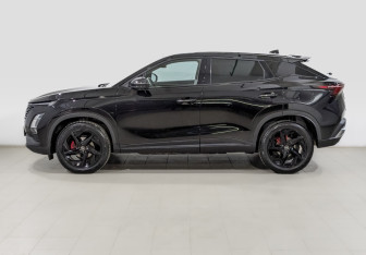 Подержанный автомобиль Omoda C5 2023 года (8 фото)