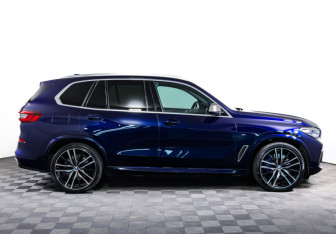 Подержанный автомобиль BMW X5 2020 года (4 фото)