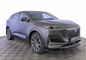 Подержанный автомобиль Changan UNI-K 2023 года (3 фото)