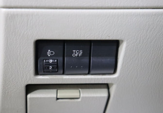 Подержанный автомобиль Mazda CX-9 2006 года (13 фото)