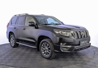 Подержанный автомобиль Toyota Land Cruiser Prado 2019 года (3 фото)