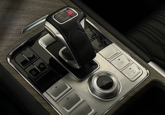 Подержанный автомобиль Tank 500 2023 года (17 фото)