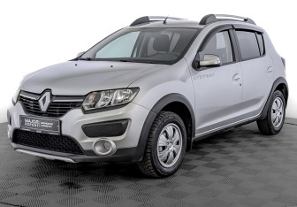 Подержанный автомобиль Renault Sandero 2018 года (1 фото)