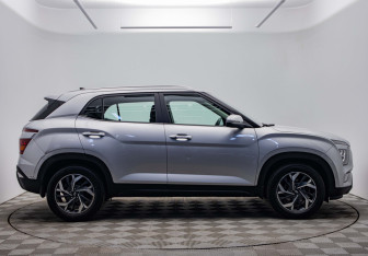 Подержанный автомобиль Hyundai Creta 2021 года (6 фото)