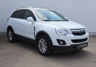 Подержанный автомобиль Opel Antara 2015 года (3 фото)