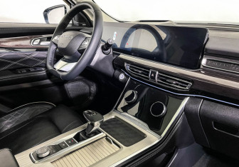 Подержанный автомобиль Exeed VX 2021 года (9 фото)