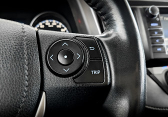 Подержанный автомобиль Toyota RAV4 2019 года (26 фото)