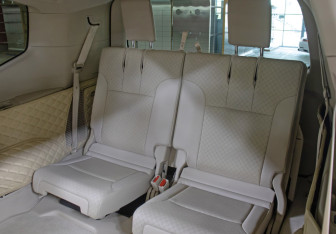 Подержанный автомобиль Toyota Land Cruiser Suv 2022 года (15 фото)