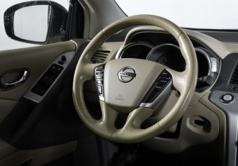 Подержанный автомобиль Nissan Murano Suv 2013 года (16 фото)