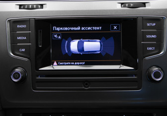 Подержанный автомобиль Volkswagen Golf Hatchback 2013 года (21 фото)
